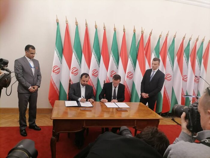 سند سومین نشست کمیسیون مشترک ایران و مجارستان امضا شد/ افزایش 50 درصدی تجارت خارجی دو کشور
