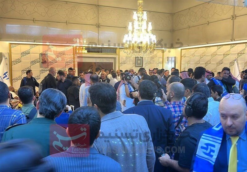 عکس| هجوم برای امضا گرفتن از نیمار در تهران!