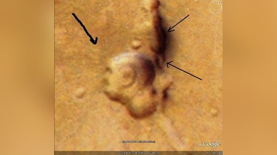 پدیدار شدن چهره‌های آشنا در مریخ / انسانی که در سیاره سرخ نشسته‌ است/ عکس