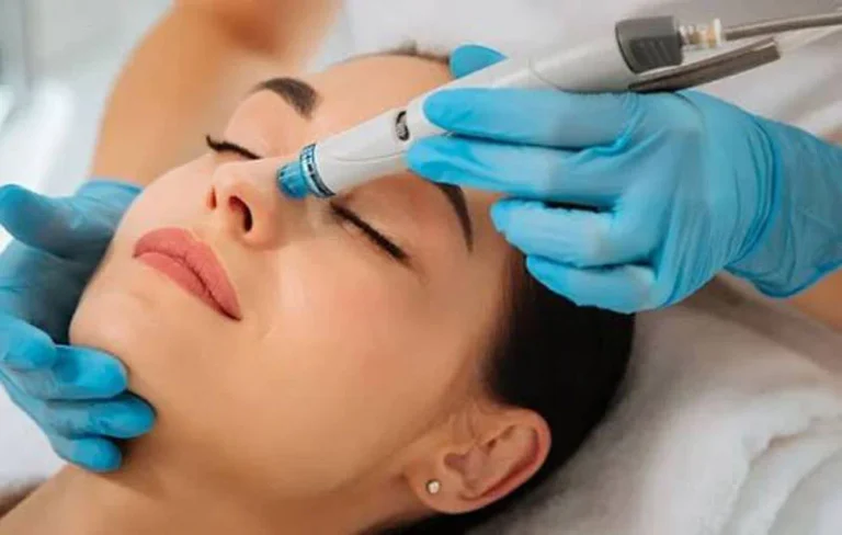 هیدروفیشیال چیست و چگونه انجام می‌شود؟